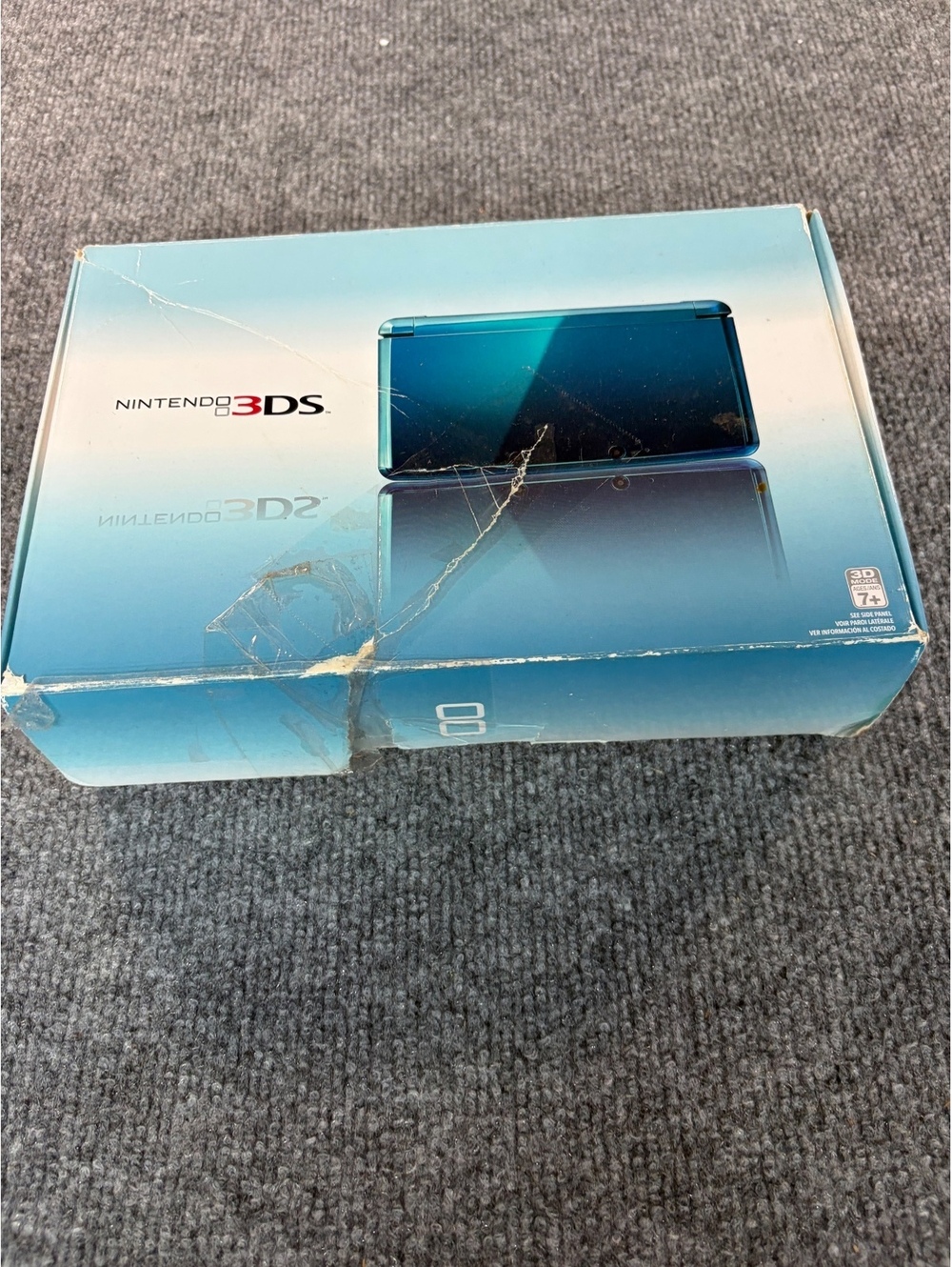 Nintendo 3DS Handheld System - Aqua Blue W/box, Manuals, And Charger.